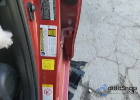 2018 Toyota Corolla L z USA, uszkodzony, nr VIN 2T1BURHE8JC062108